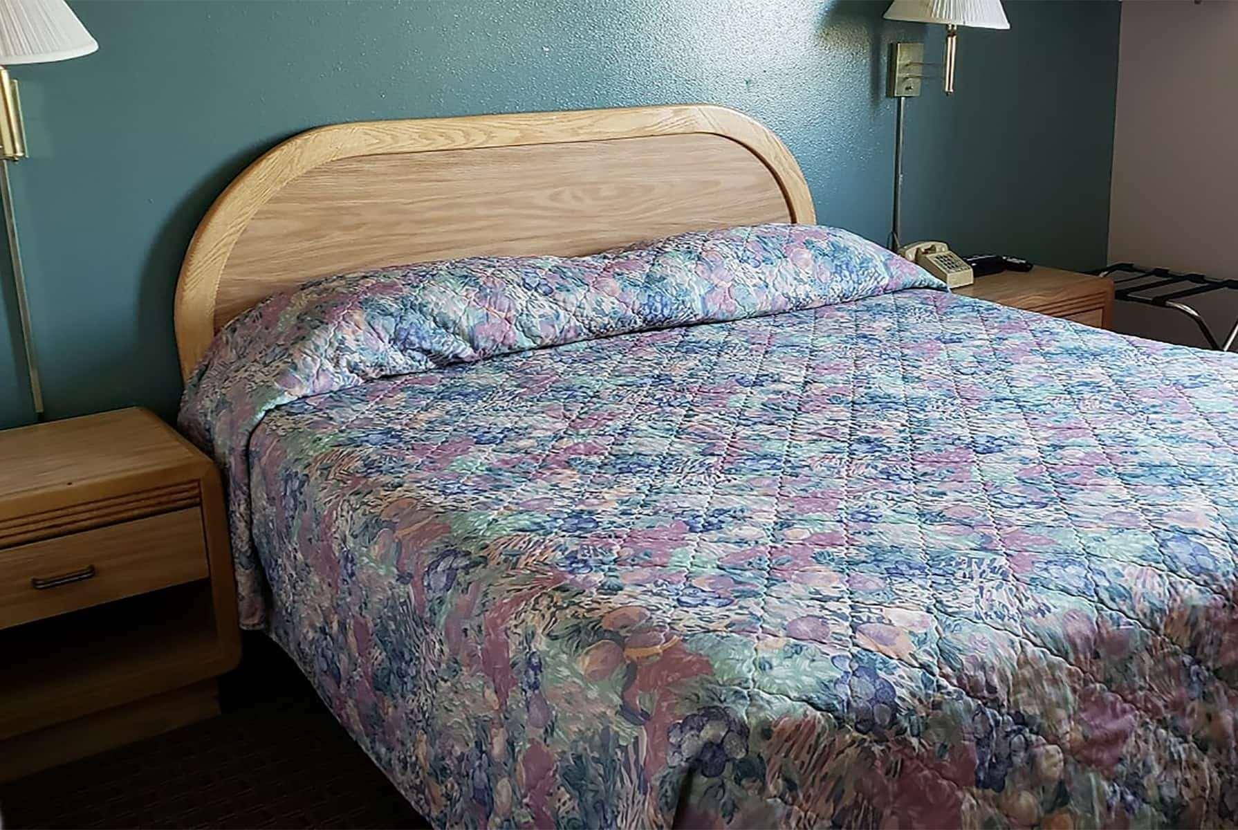 Travelodge By Wyndham Worland Esterno foto